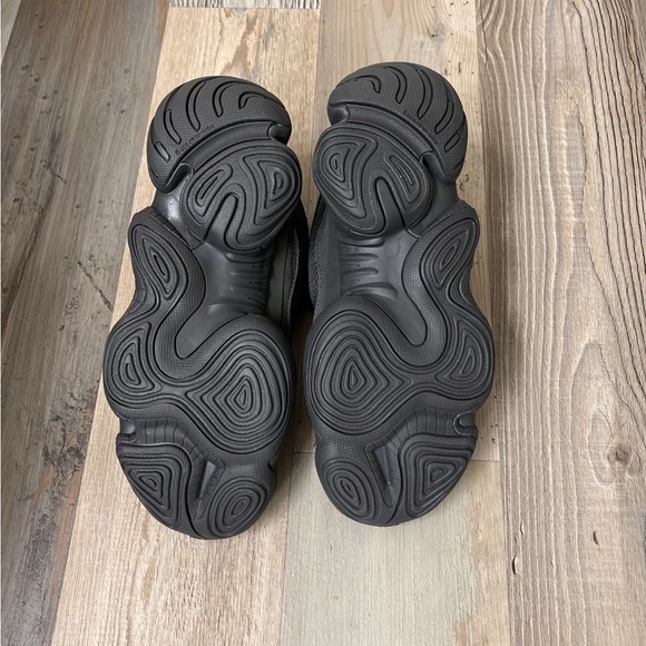 yeezy 500 utility black size 10 - Picture 4 of 7